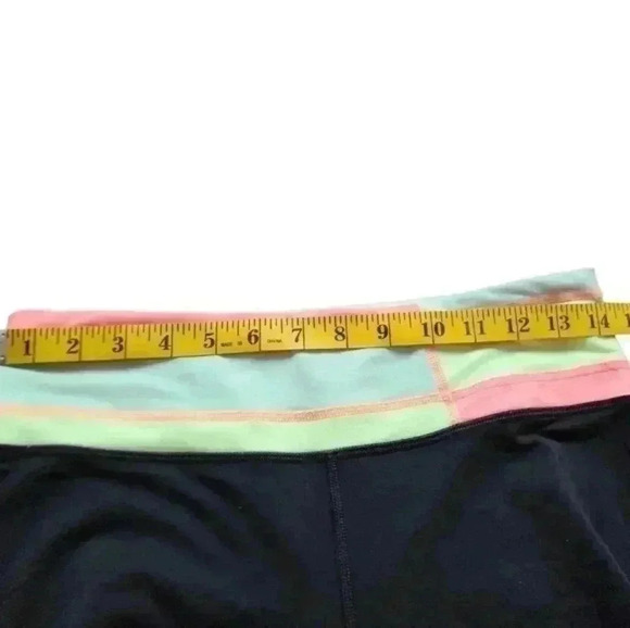 Lululemon Run: Inspire Crop II Black / Quilt Vintage Neon Black Green Pink Women - Picture 13 of 15